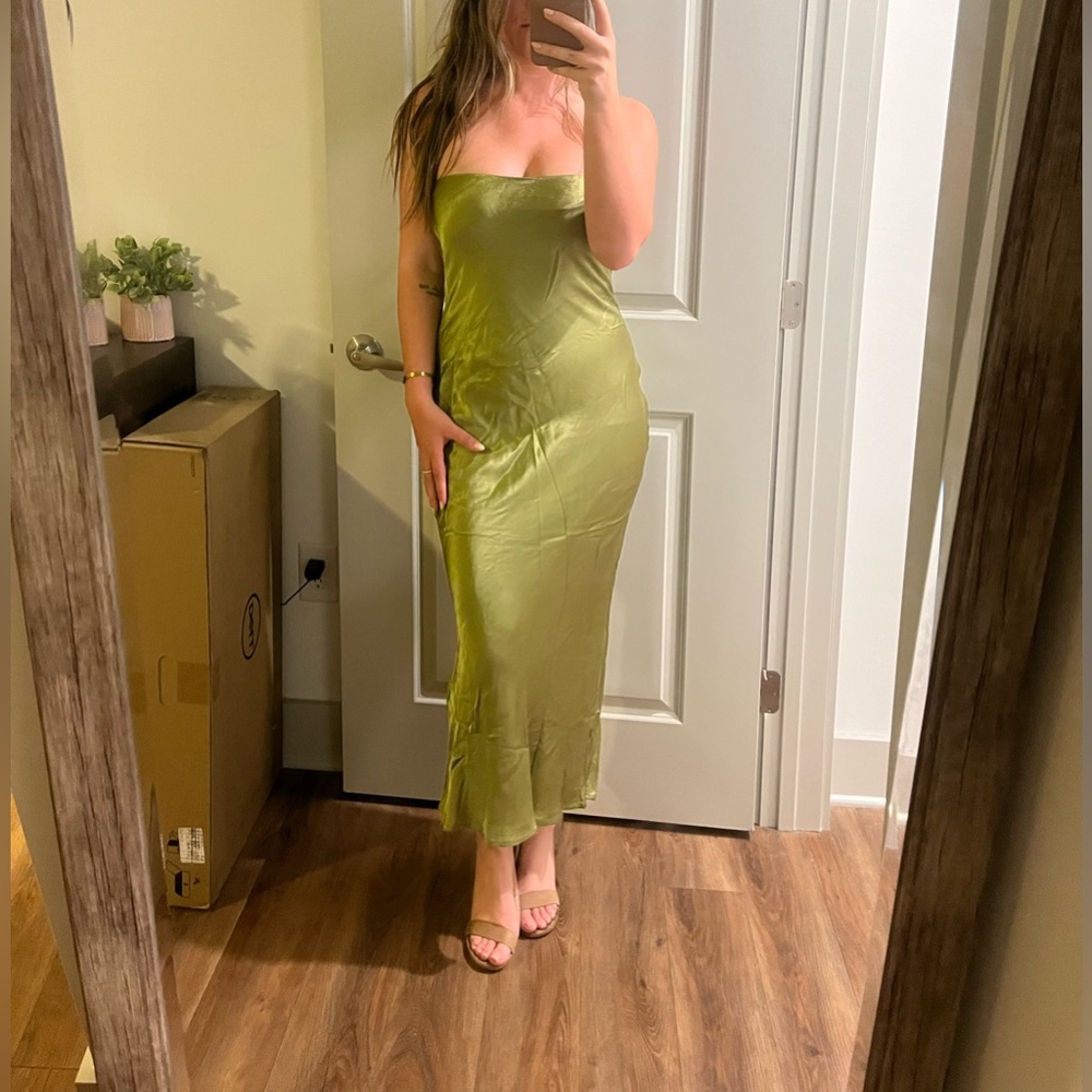 SNDYS Angel Midi Dress- Olive